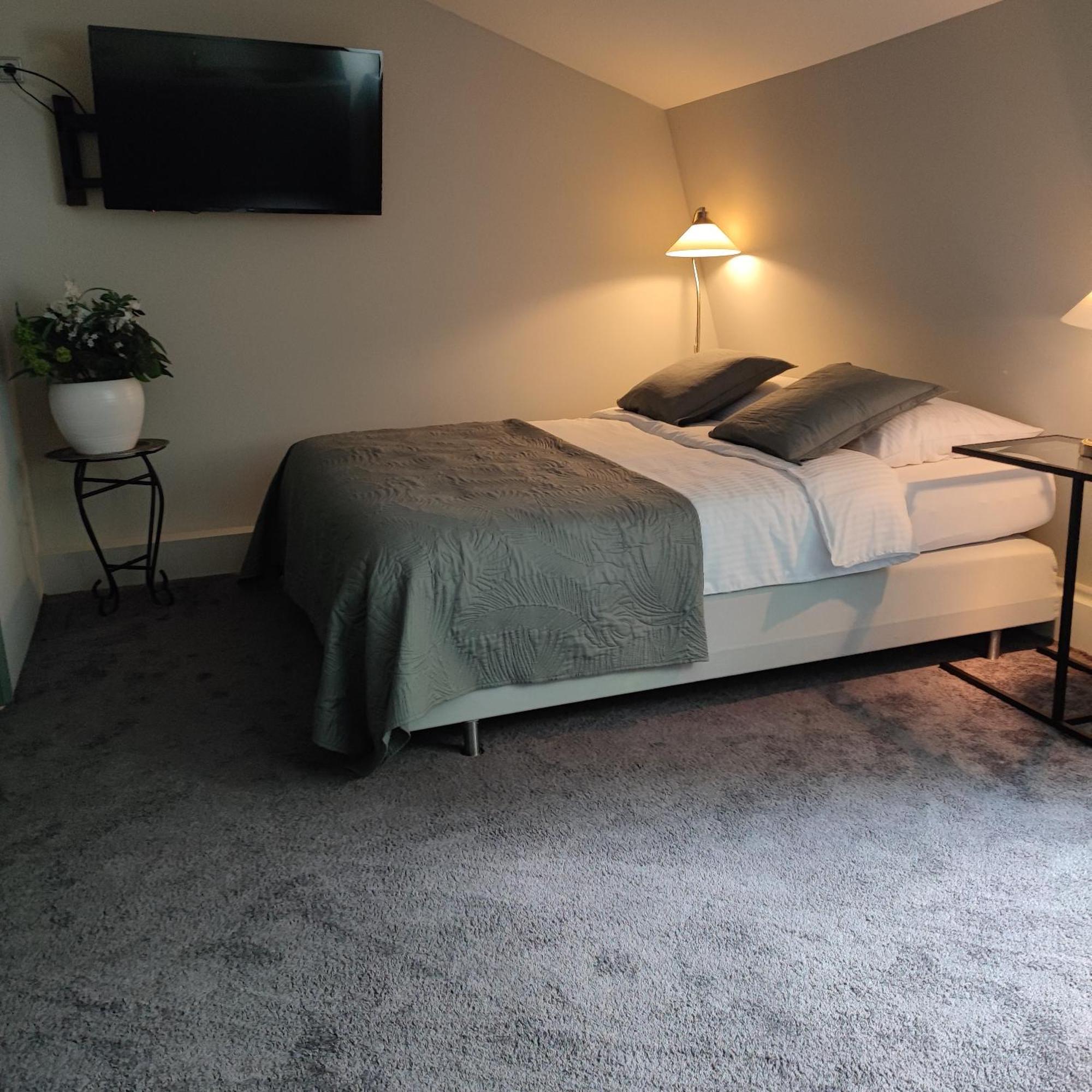B&B Hotel Elselina 斯琴丹 外观 照片